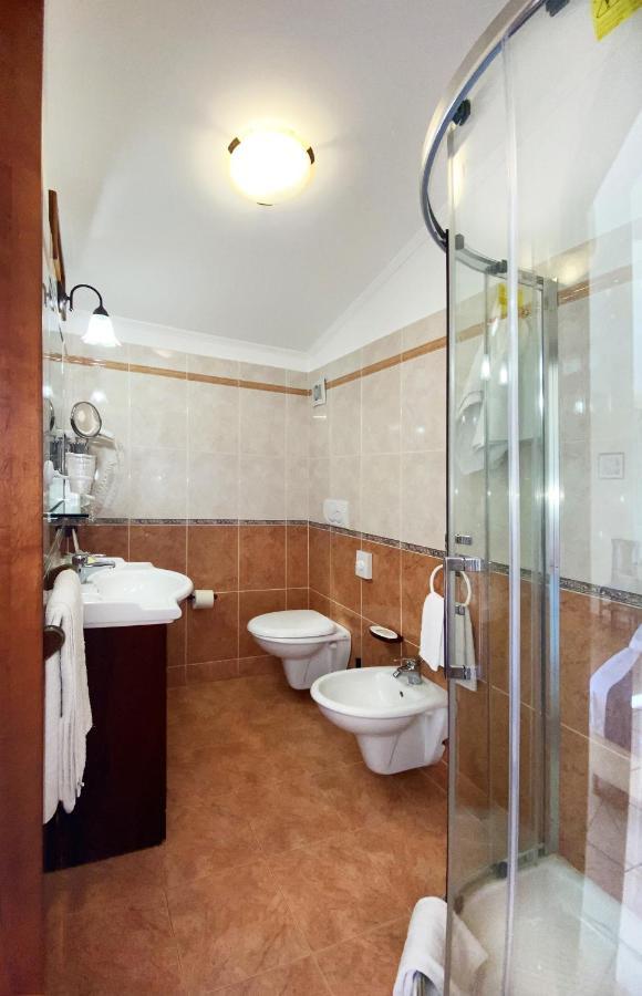 לטויאני Casa Famiani Bed & Breakfast מראה חיצוני תמונה