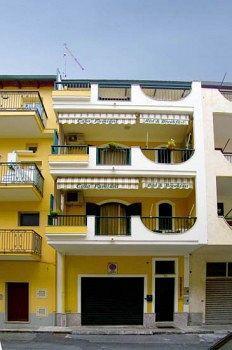 לטויאני Casa Famiani Bed & Breakfast מראה חיצוני תמונה